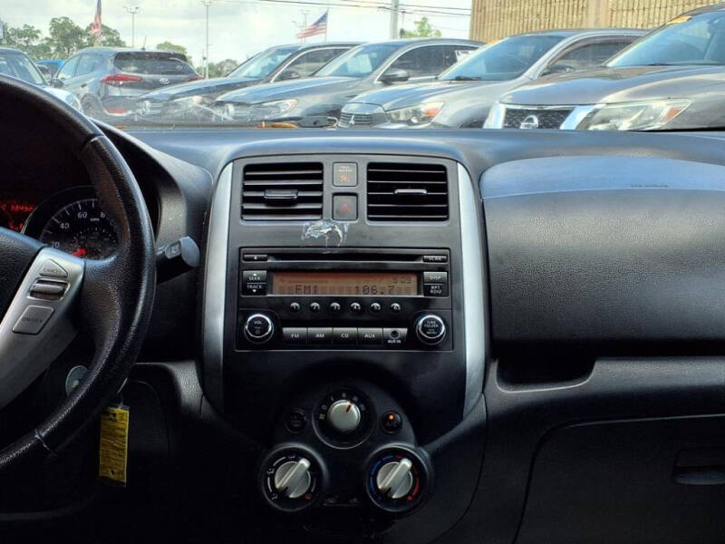 2014 Nissan Versa Note SV