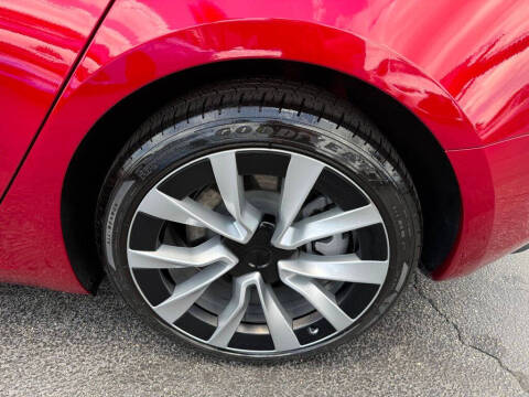 2025 Tesla Model 3 Long Range