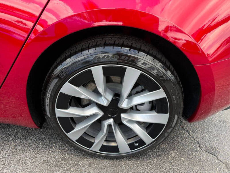 2025 Tesla Model 3 Long Range
