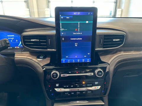 2021 Ford Explorer Platinum