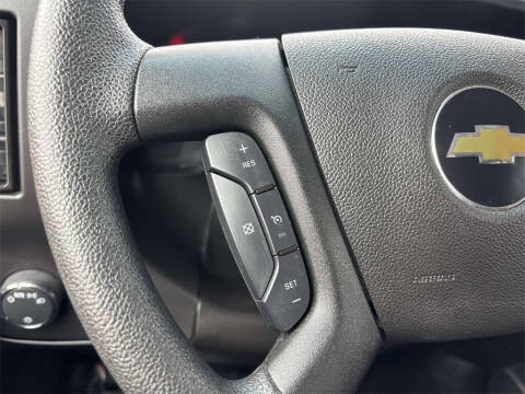 2024 Chevrolet Express 2500