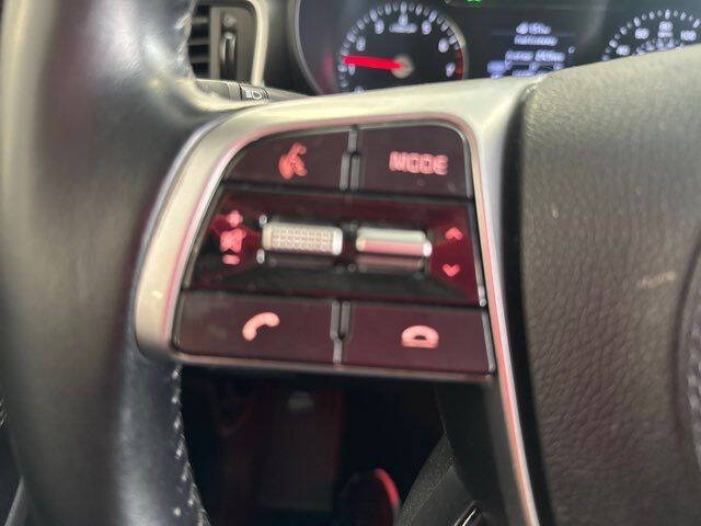 2020 Kia Sorento S V6