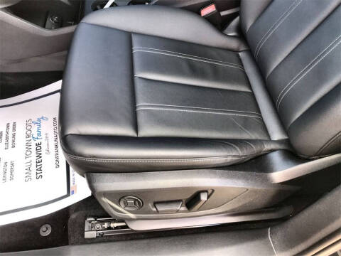 2024 Audi Q4 e-tron quattro Premium Plus 55