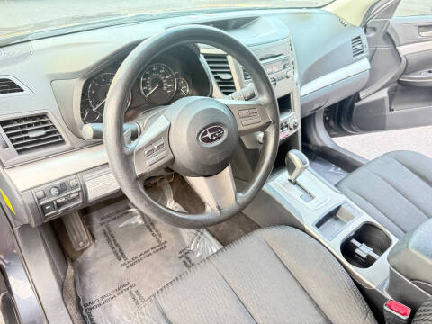 2011 Subaru Outback 2.5i