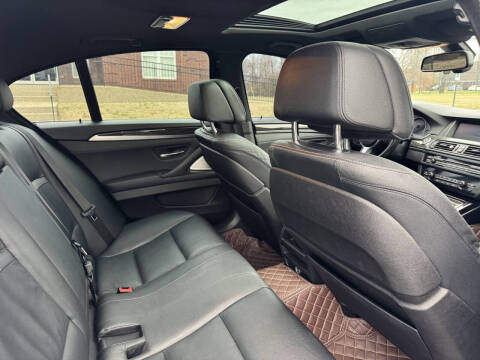 2014 BMW 5 Series 550i