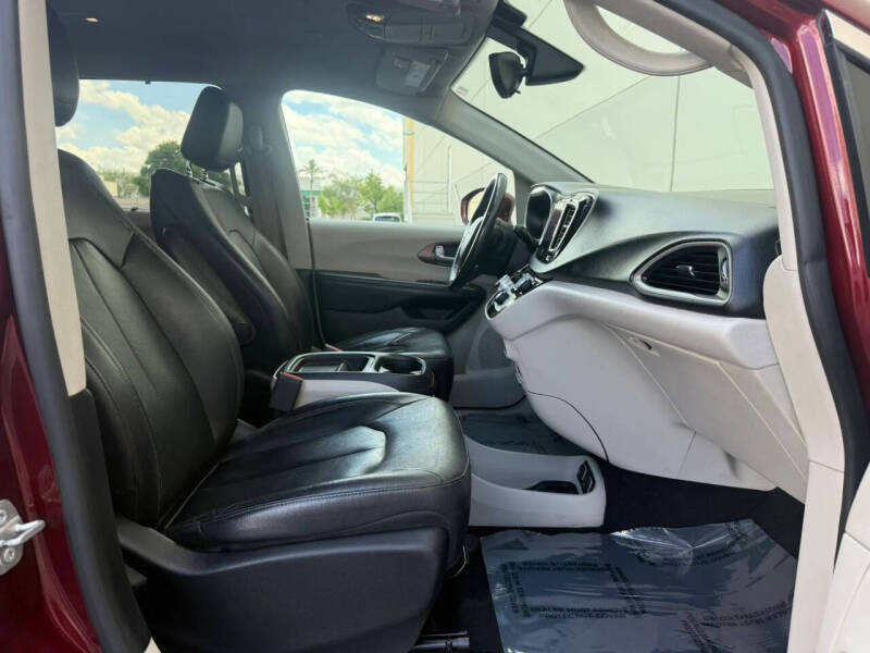 2017 Chrysler Pacifica