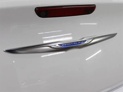 2022 Chrysler 300 Touring