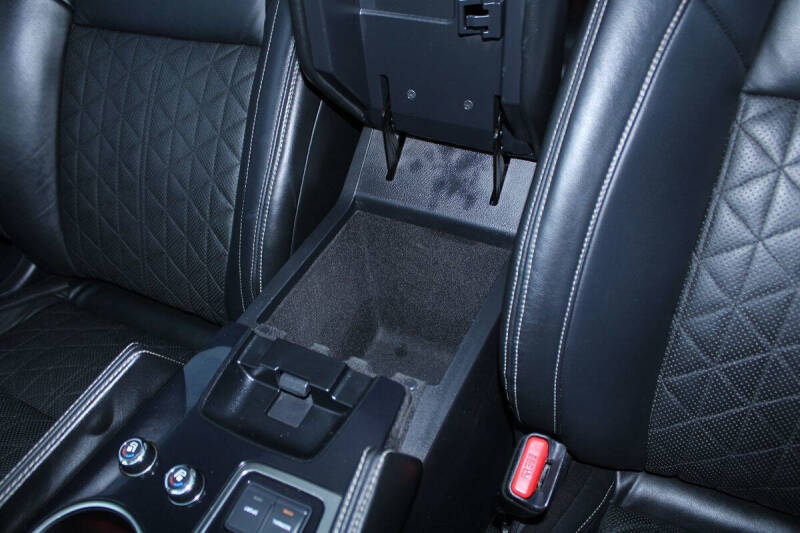 2017 Nissan Maxima Platinum