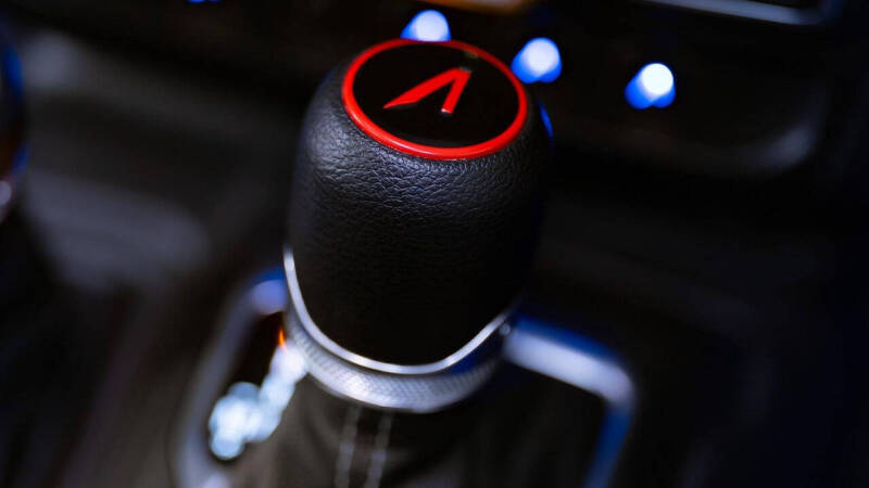 2025 Jeep Gladiator