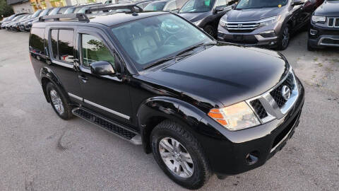 2011 Nissan Pathfinder Silver Edition