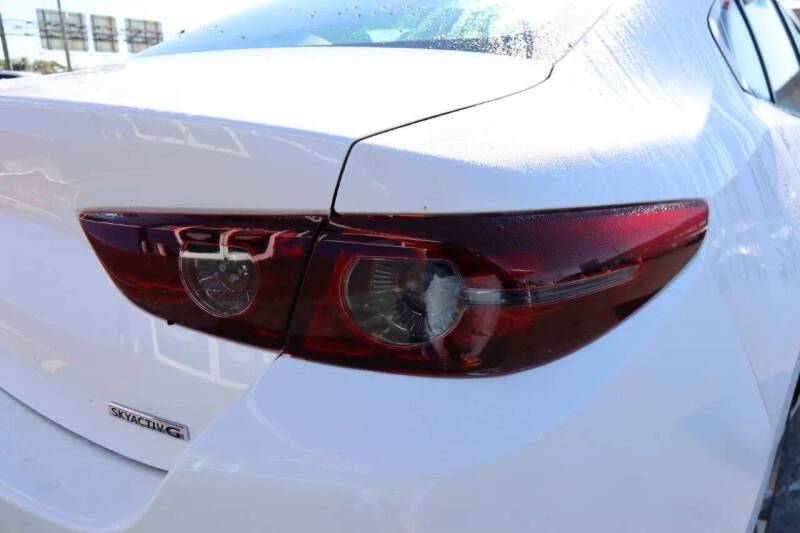 2019 Mazda Mazda3 Sedan Select