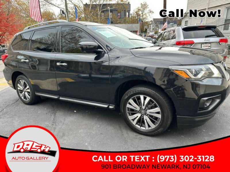 2020 Nissan Pathfinder SL