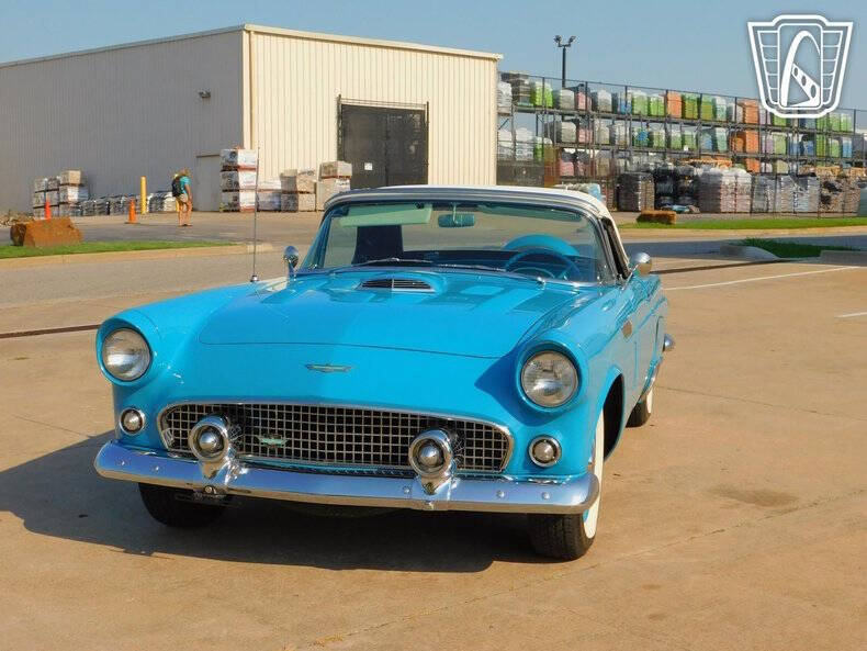 1956 Ford Thunderbird