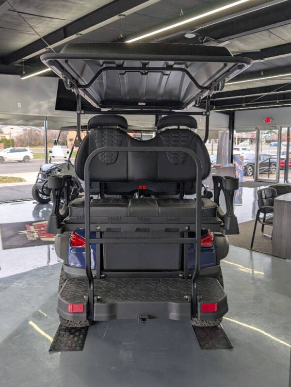 2025 PDG-GREYSON CINGO 4 SEATER
