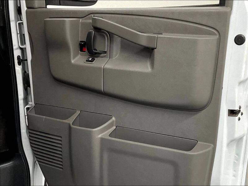 2020 Chevrolet Express LT 2500