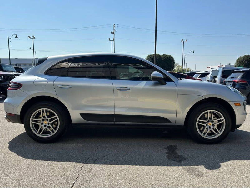 2017 Porsche Macan
