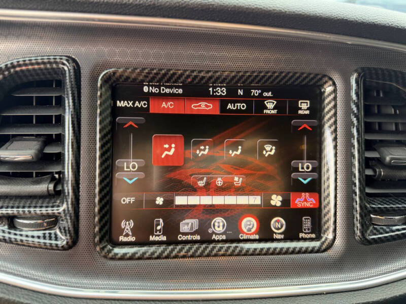 2015 Dodge Challenger SRT 392