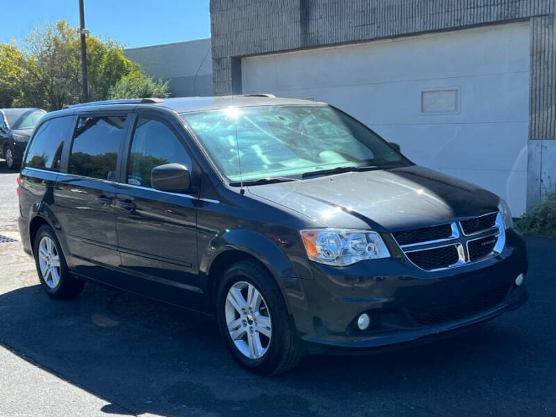 2011 Dodge Grand Caravan Crew