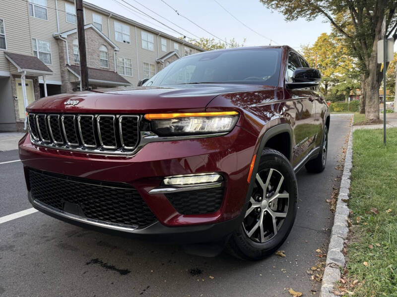 2024 Jeep Grand Cherokee Limited's photo