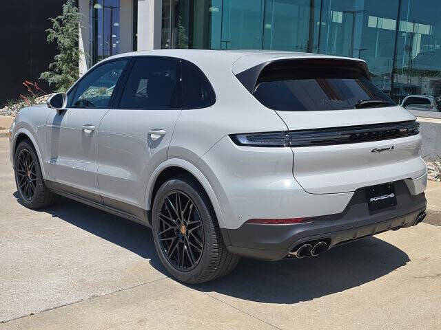 2026 Porsche Cayenne S