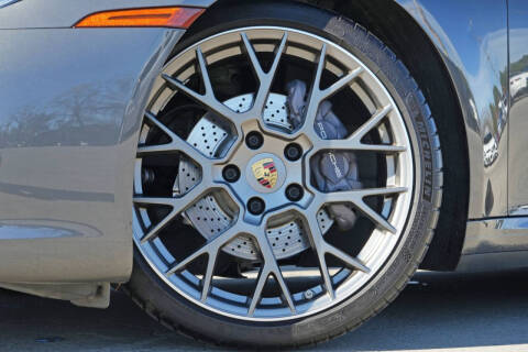 2021 Porsche 911 Carrera