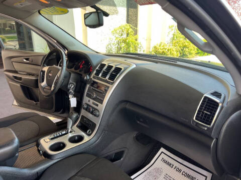 2011 GMC Acadia SLE