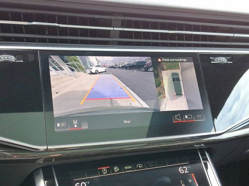 2022 Audi Q7 quattro Premium 55 TFSI