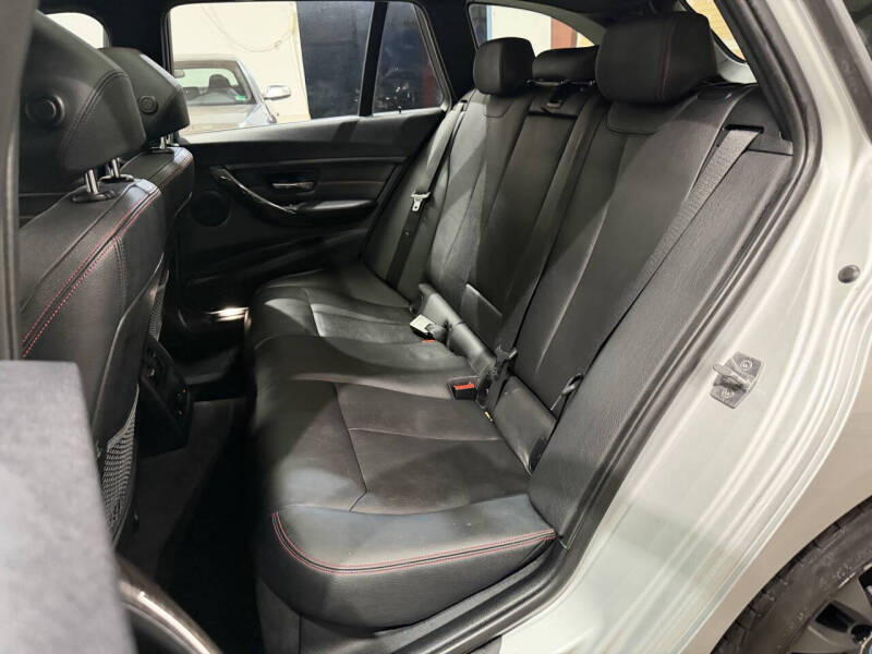 2014 BMW 3 Series 328i xDrive