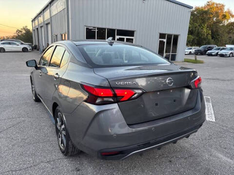 2021 Nissan Versa SV