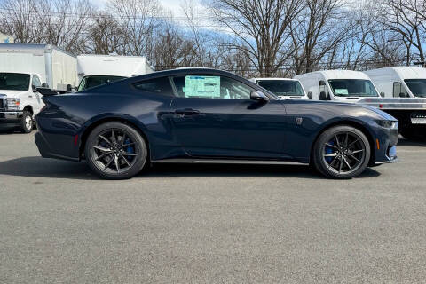 2025 Ford Mustang Dark Horse