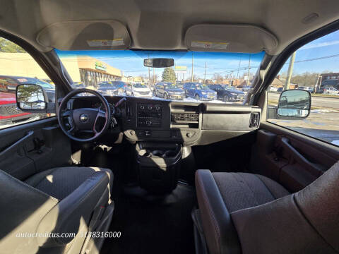 2016 Chevrolet Express 2500