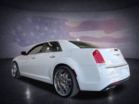 2017 Chrysler 300 C