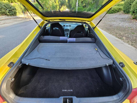 2003 Toyota Celica GT