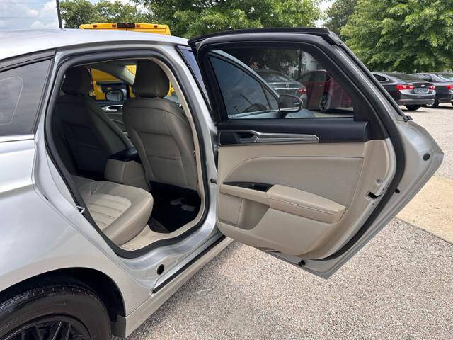 2018 Ford Fusion SE
