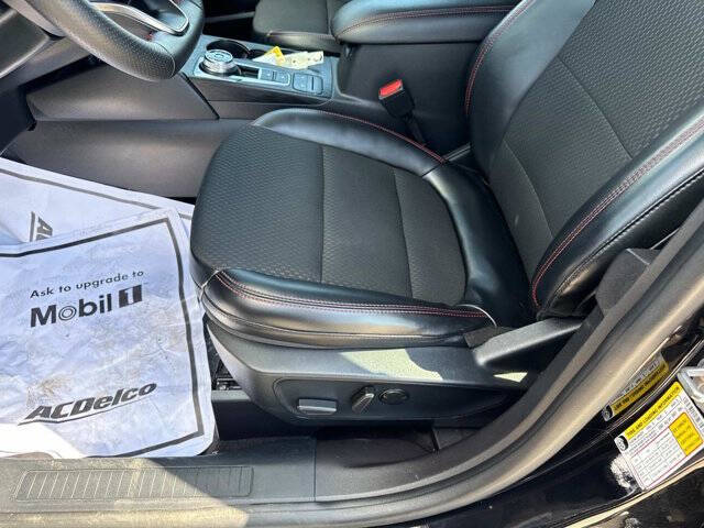 2024 Ford Escape ST-Line