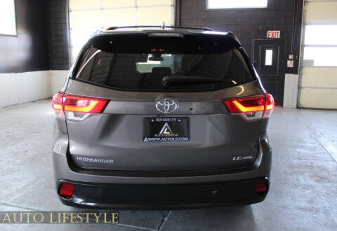 2018 Toyota Highlander LE