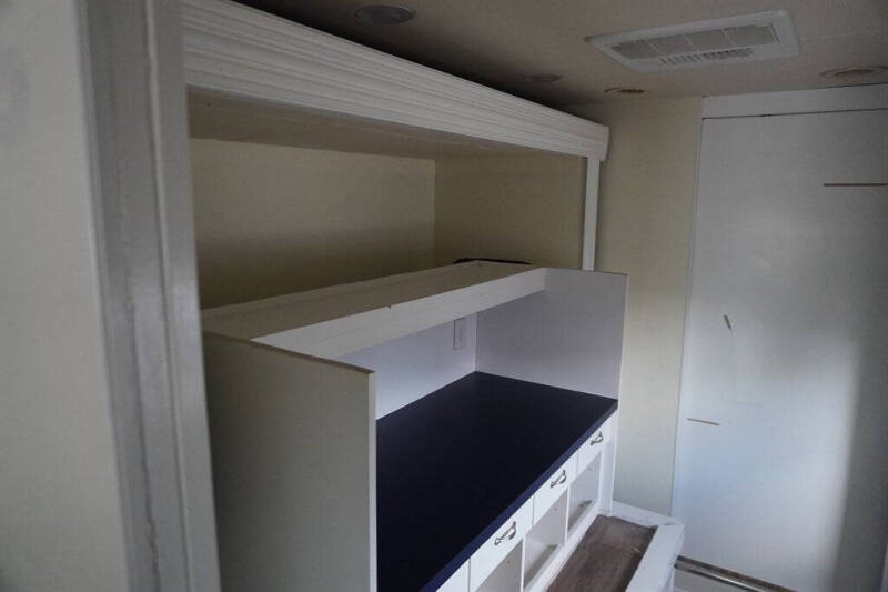 2015 Freightliner XCS Chassis