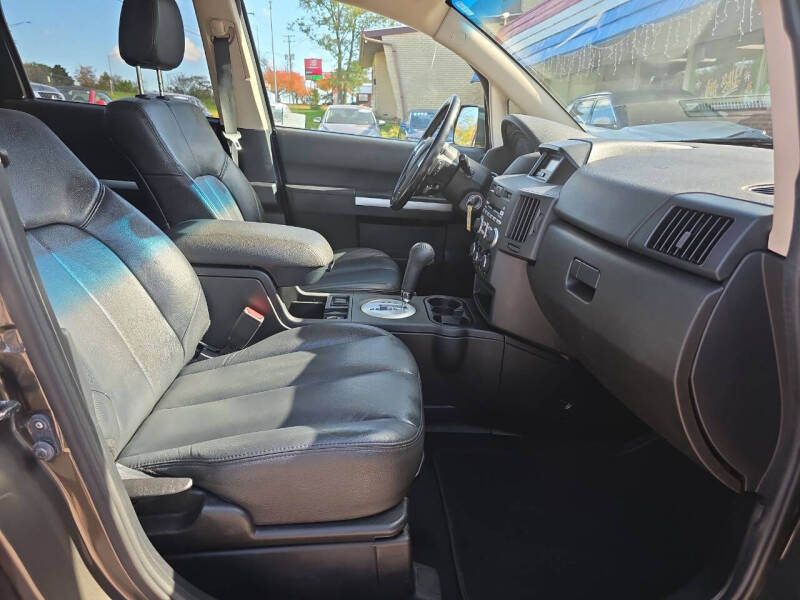 2010 Mitsubishi Endeavor SE