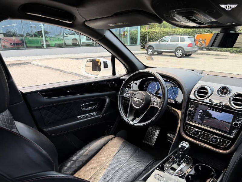 2017 Bentley Bentayga