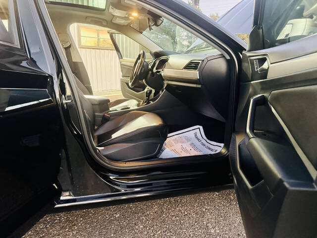 2019 Volkswagen Jetta R-Line