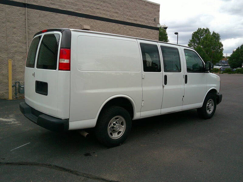 2016 Chevrolet Express 2500