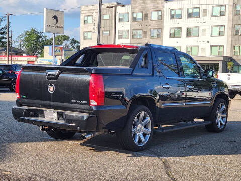 2011 Cadillac Escalade EXT Premium