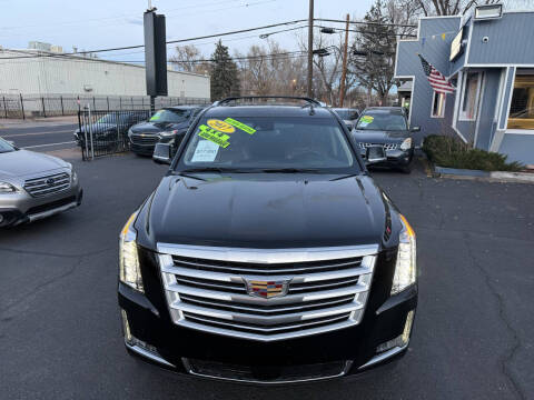 2017 Cadillac Escalade ESV Premium Luxury