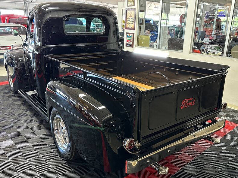 1949 Ford F-3