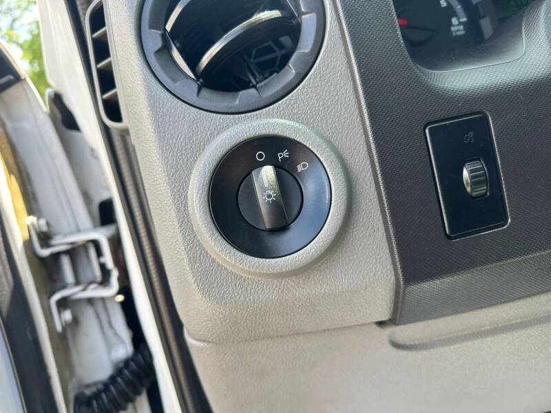 2012 Ford E-Series E-250