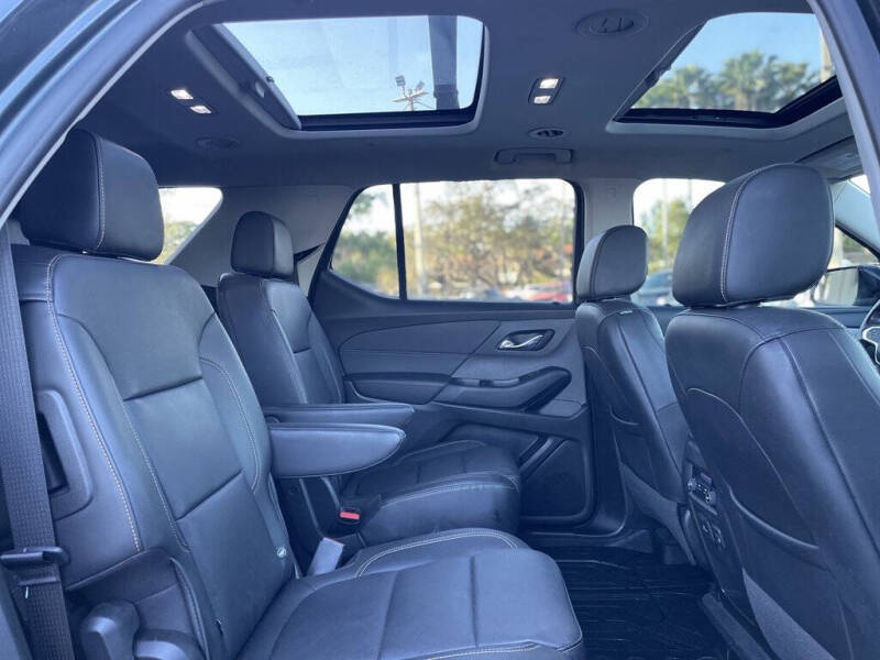 2020 Chevrolet Traverse LT Leather