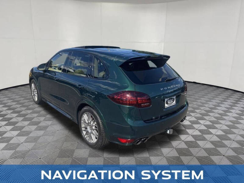 2013 Porsche Cayenne GTS