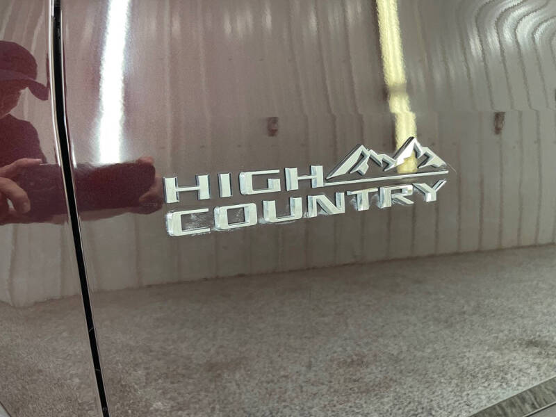 2023 Chevrolet Traverse High Country