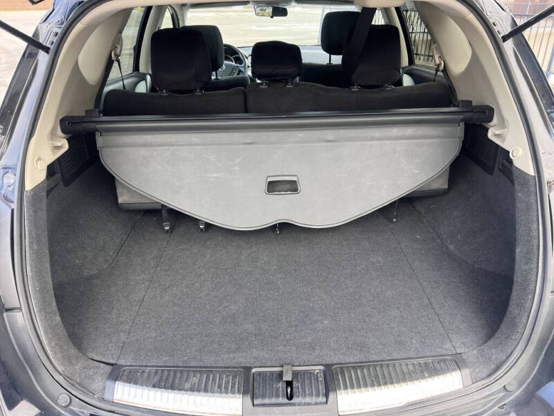 2011 Nissan Murano SV