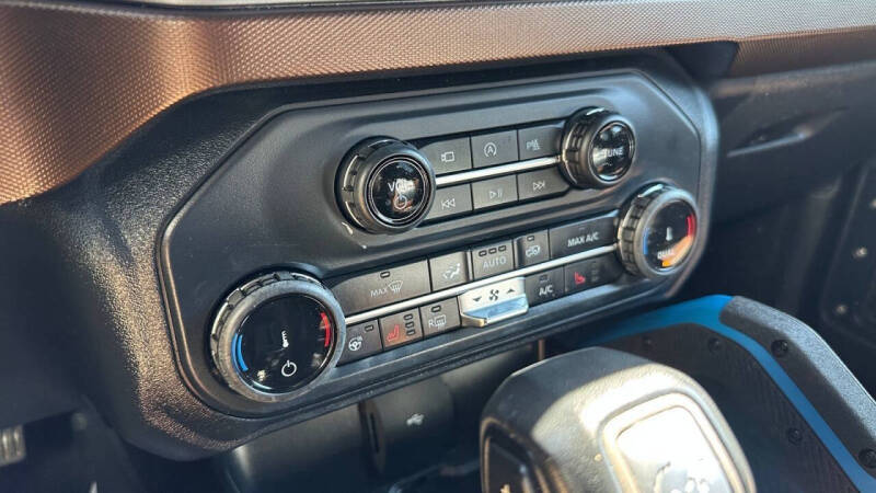 2022 Ford Bronco Outer Banks Advanced